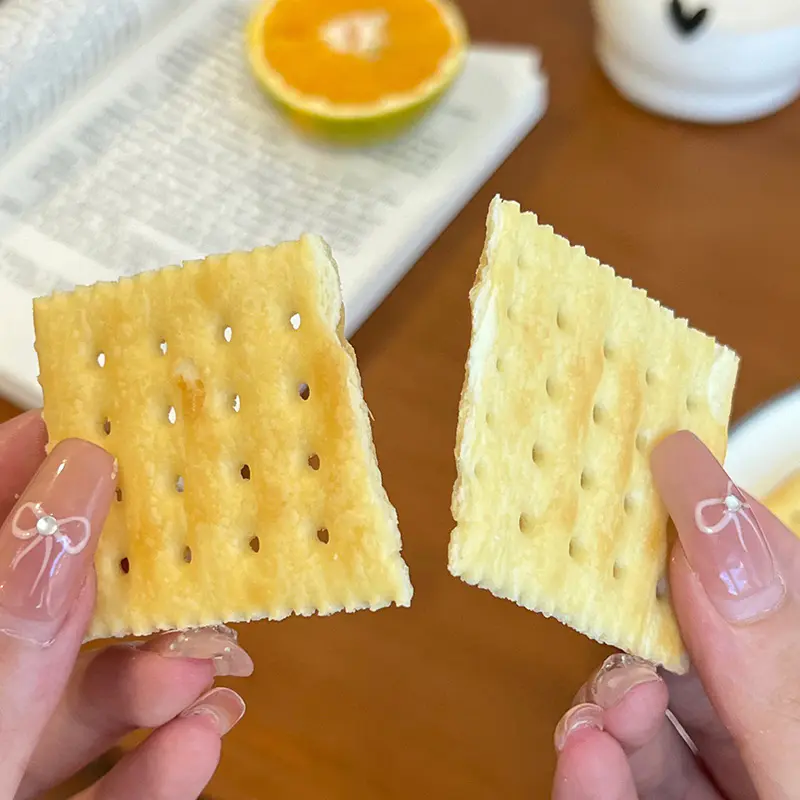 Mga Cracker ng Milk Soda