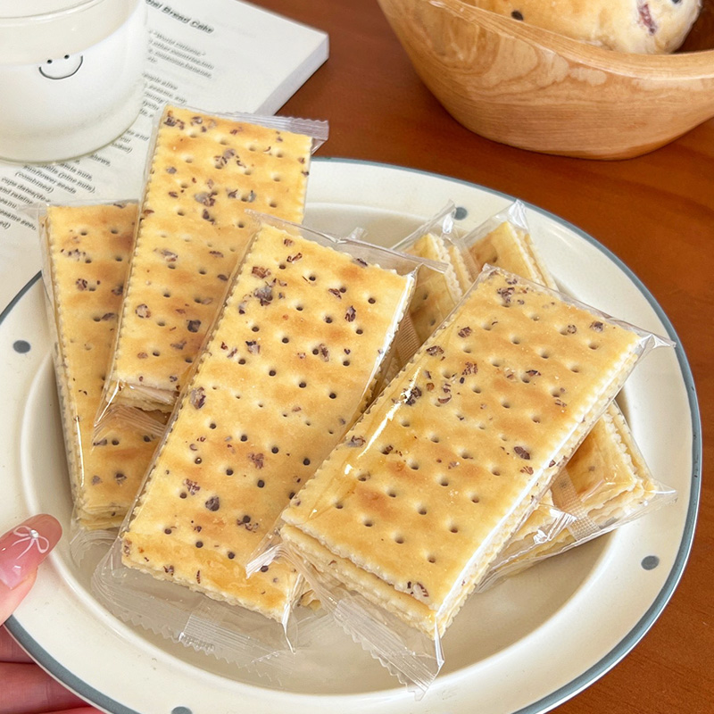 Rye At Sea Salt Soda Crackers