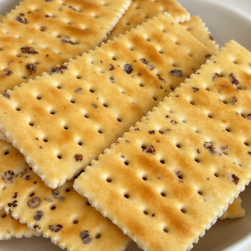 Rye At Sea Salt Soda Crackers