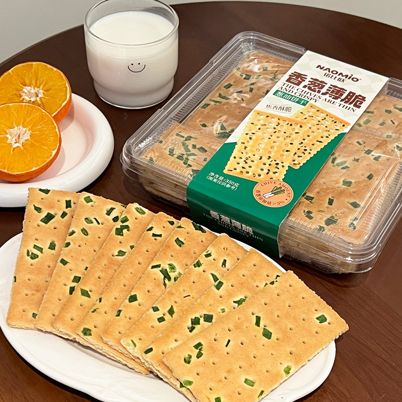 Green Onion Crackers